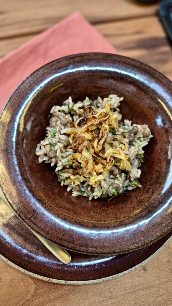 Arroz Sirio com Cebola Caramelizada
